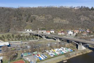 Znepokojené obce varují: Neodkládejte Berounský tunel, už teď chybí